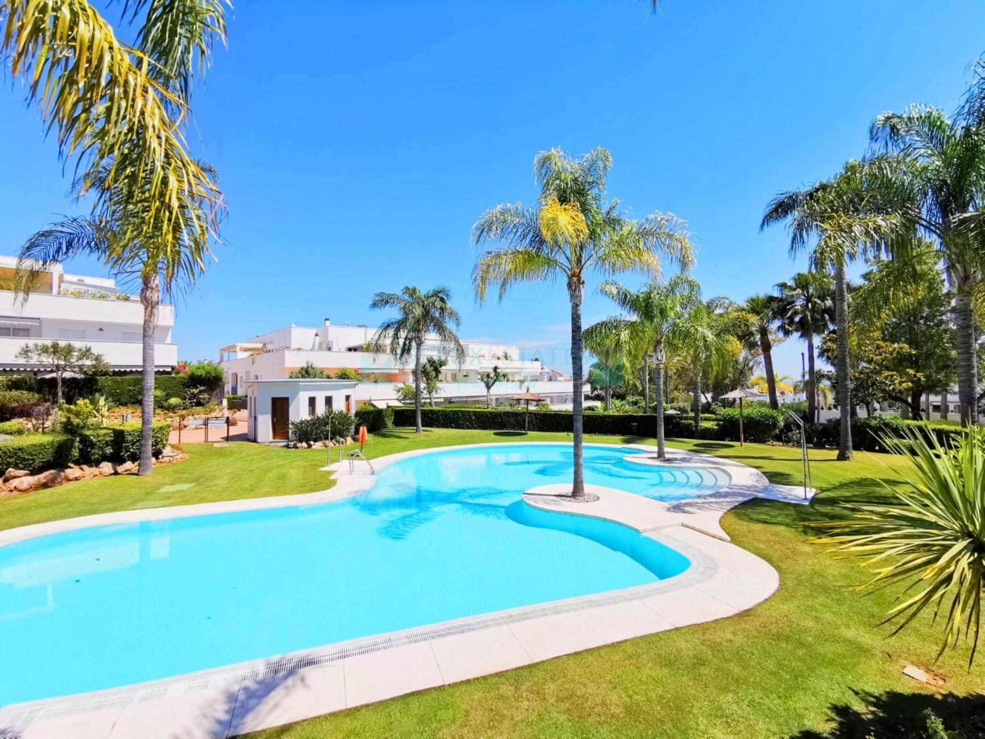 Great Near Banus Appartement *